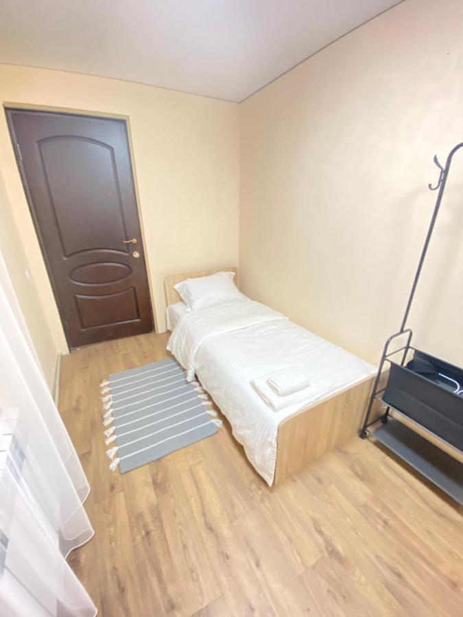 Like Home Rooms Almaty Extérieur photo